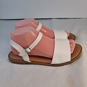XOXO Womens Malee Sandals Size 8M White Synthetic Upper Ankle Strap Buckle Flats